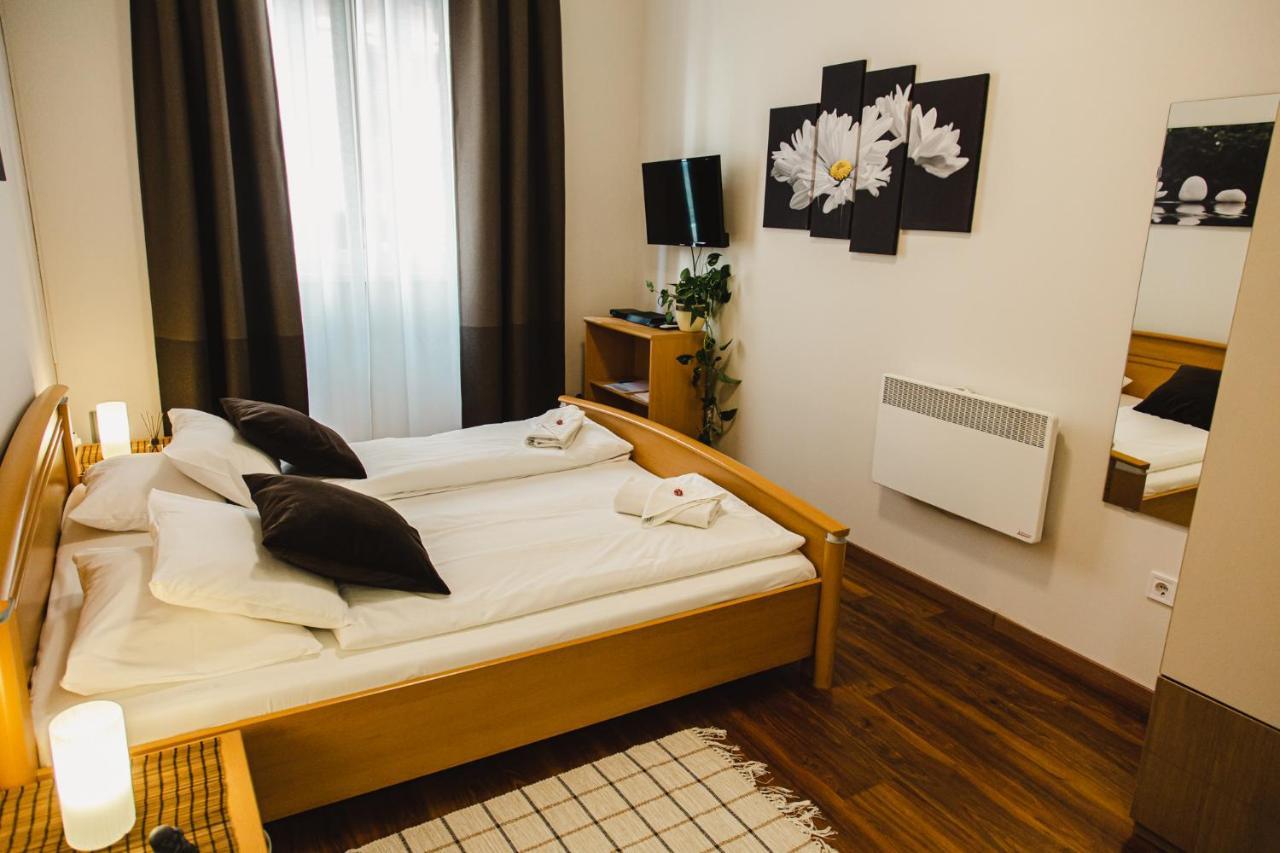 Old Town Apartman Budapest Eksteriør bilde